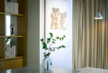 Photo furniture arrangement