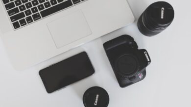 Photo Camera, Laptop