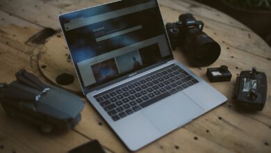 Photo Camera, laptop